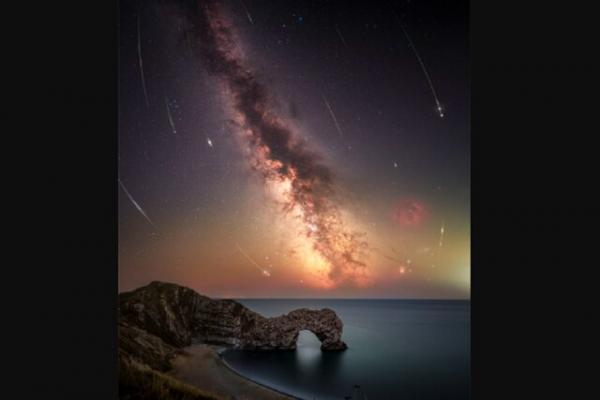 بارش شهابی,عکس روز ناسا از بارش شهابی برساوشی سال ۲۰۲۵