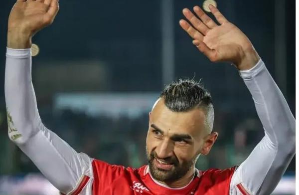 سردار دورسون,جدایی سردار دورسون از پرسپولیس