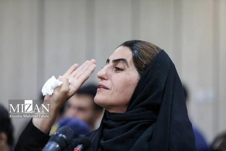 تصاویر دادگاه قاتل الهه حسین‌نژاد,تصاویری از دادگاه قاتل الهه حسین‌نژاد,عکس های مادر الهه حسین نژاد