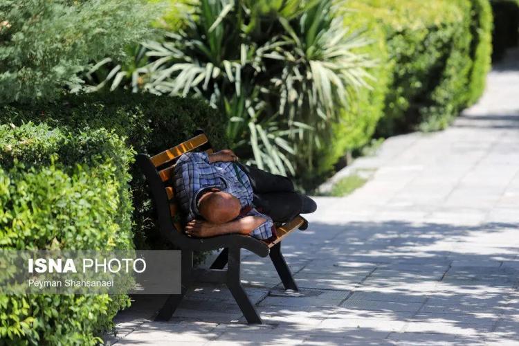 ,تصاویر هوای داغ تهران تابستان 1404,عکس‌ها از گرمای شدید تهران,تصاویر هوای تابستان در اصفهان