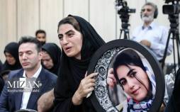 تصاویر دادگاه قاتل الهه حسین‌نژاد,تصاویری از دادگاه قاتل الهه حسین‌نژاد,عکس های مادر الهه حسین نژاد