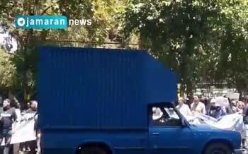 فیلم | تجمع اعتراضی جمعی از ناظران نظام مهندسی در مقابل شورای اسلامی شهر تهران