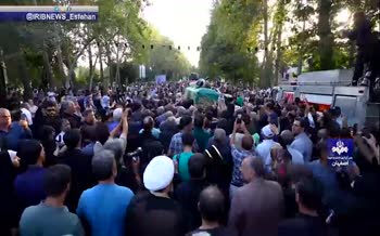 فیلم | مراسم تشییع پیکر مرحوم استاد فرشچیان در اصفهان