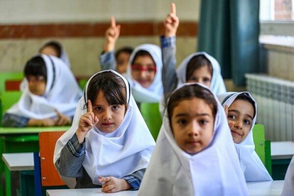 حضوری بودن مدارس در مهر 1404,دانش آموزان