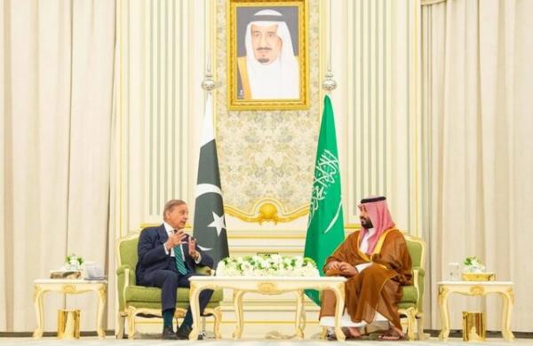 نخست وزیر پاکستان و بن سلمان,سفر نخست وزیر پاکستان به عربستان