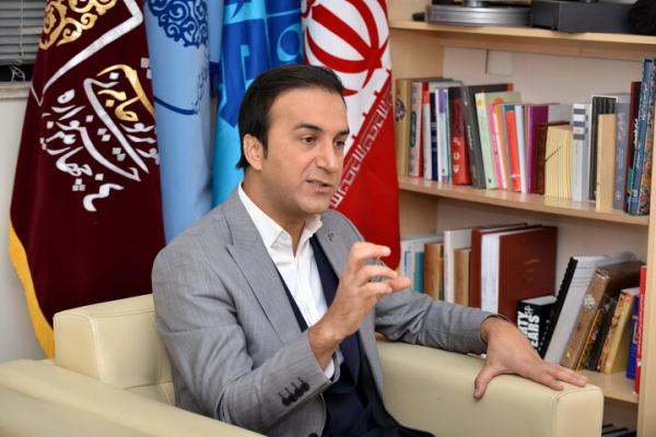 مهدی واعظی مهدی واعظی,حمایت مجری صداوسیما از استقلال