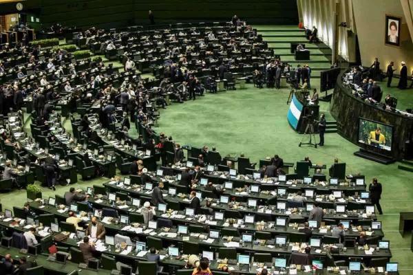مجلس شورای اسلامی,تصویب قانون حق پخش تلویزیونی در مجلس
