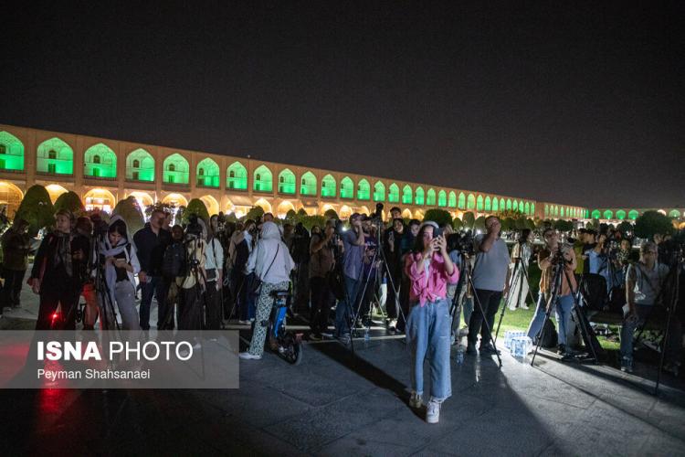 تصاویر ماه گرفتگی قرن در ایران تصاویر ماه گرفتگی قرن در ایران,عکس های ماه گرفتگی ایران در شهریور 1404,تصاویری از ماه گرفتگی قرن در اصفهان