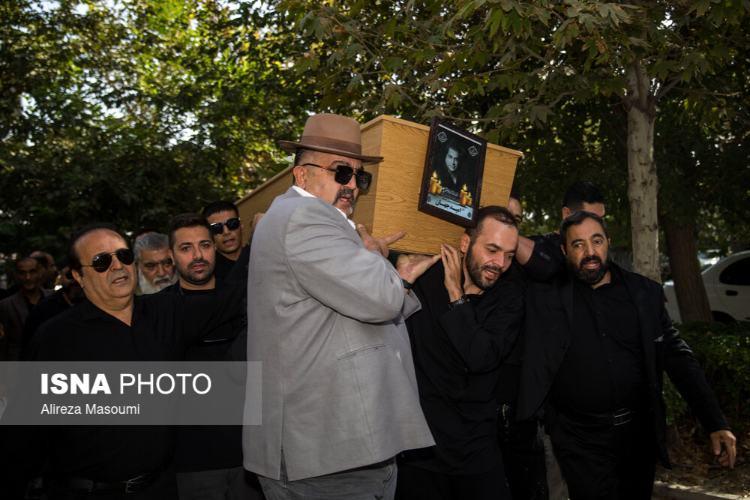 تصاویر مراسم تشییع پیکر امید جهان,عکس های مراسم تشییع پیکر امید جهان,عکس بازیگران در مراسم تشییع پیکر امید جهان