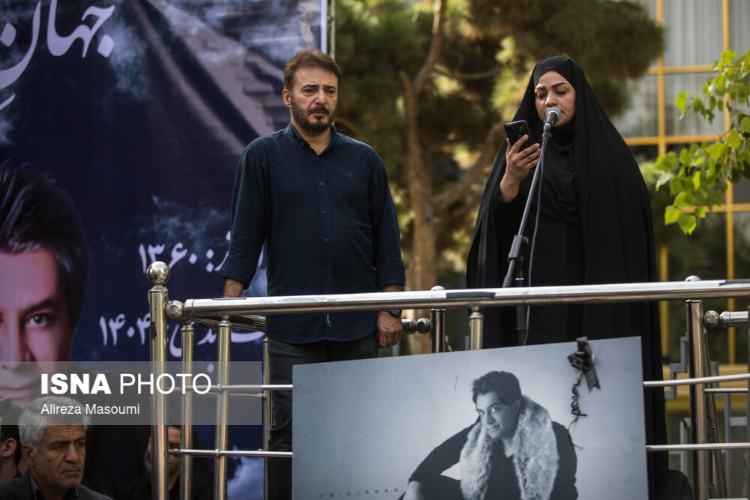 تصاویر مراسم تشییع پیکر امید جهان,عکس های مراسم تشییع پیکر امید جهان,عکس بازیگران در مراسم تشییع پیکر امید جهان