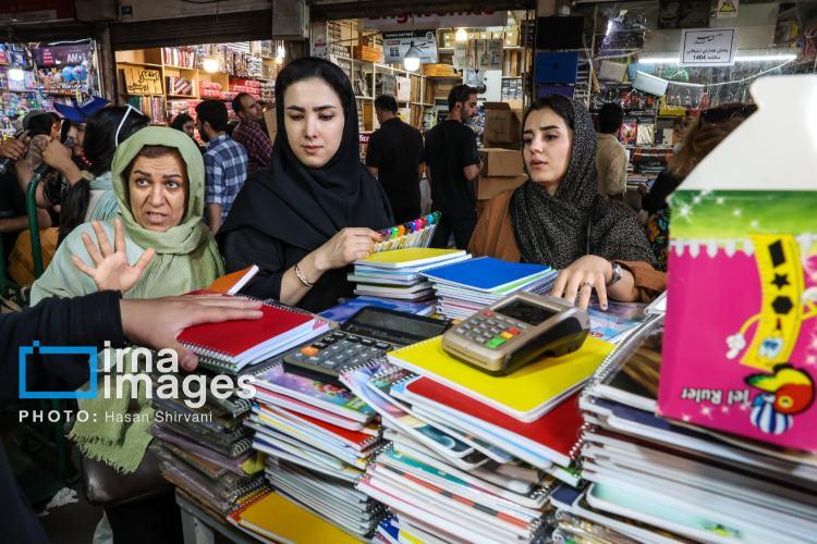تصاویر بازار نوشت افزار در آستانه سال تحصیلی تصاویر بازار نوشت افزار در آستانه سال تحصیلی,تصاویری از بازار نوشت افزار,بازار لوازم التحریر در آستانه سال تحصیلی