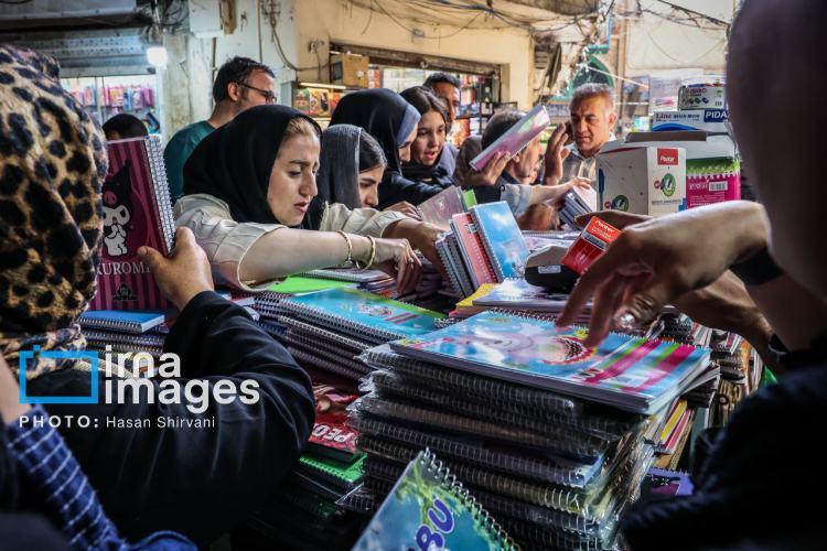 تصاویر بازار نوشت افزار در آستانه سال تحصیلی تصاویر بازار نوشت افزار در آستانه سال تحصیلی,تصاویری از بازار نوشت افزار,بازار لوازم التحریر در آستانه سال تحصیلی