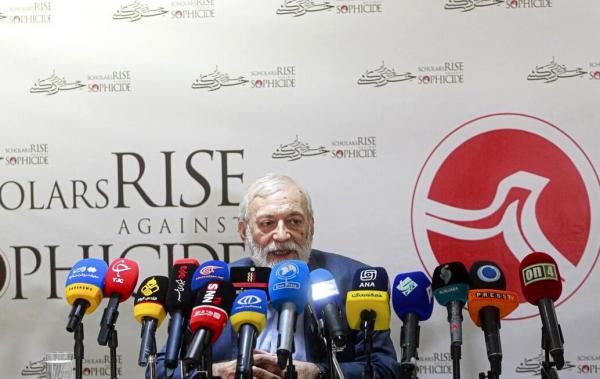 لاریجانی لاریجانی,صحبت های لاریجانی درباره سلاح اتمی