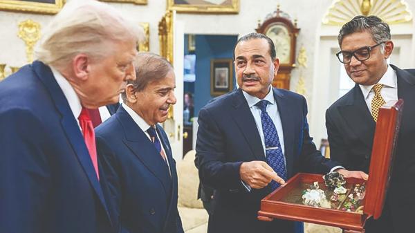 آمریکا,سرمایه گذاری آمریکا در بندر پسنی پاکستان