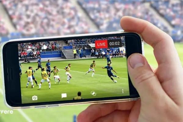 ممنوعیت فیلمبرداری با تلفن همراه از مسابقات لیگ برتر فوتبال ممنوعیت فیلمبرداری با تلفن همراه از مسابقات لیگ برتر فوتبال,ممنوع شدن فیلمبرداری با تلفن همراه از مسابقات لیگ برتر