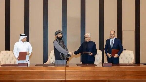 توافق پاکستان و افغانستان بر سر آتشبس فوری توافق پاکستان و افغانستان بر سر آتشبس فوری,توافق افغانستان و پاکستان