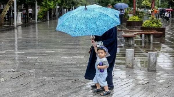 آخرین وضعیت آب و هوایی ایران,رگبار پراکنده در شمال غرب کشور