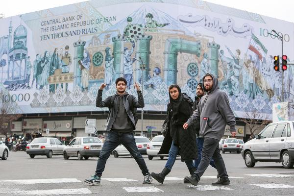 حسرت زندگی عادی در ایران,روایت نسل دن‌کیشوت از زندگی سخت در ایران