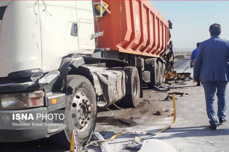 تصاویر حادثه مرگبار تصادف اتوبوس دانشجویان سمنانی,عکس های حادثه مرگبار تصادف اتوبوس دانشجویان سمنانی,تصاویری از تصادف اتوبوس دانشجویان در سمنان