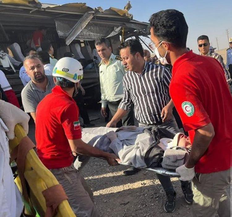 تصاویر حادثه مرگبار تصادف اتوبوس دانشجویان سمنانی,عکس های حادثه مرگبار تصادف اتوبوس دانشجویان سمنانی,تصاویری از تصادف اتوبوس دانشجویان در سمنان