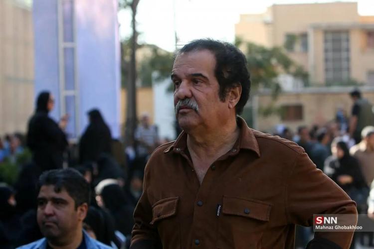 تصاویر تشییع پیکر محمد کاسبی تصاویر تشییع پیکر محمد کاسبی,عکس های تشییع جنازه محمد کاسبی,عکس زینب سلیمانی در مراسم تشییع پیکر محمد کاسبی