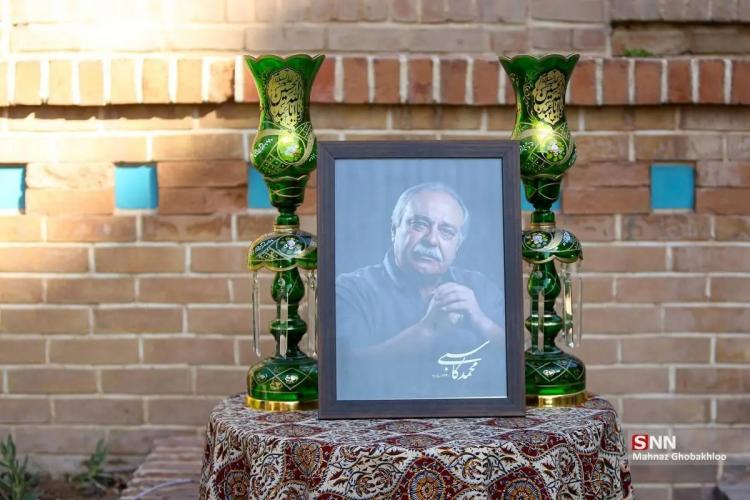 تصاویر تشییع پیکر محمد کاسبی تصاویر تشییع پیکر محمد کاسبی,عکس های تشییع جنازه محمد کاسبی,عکس زینب سلیمانی در مراسم تشییع پیکر محمد کاسبی