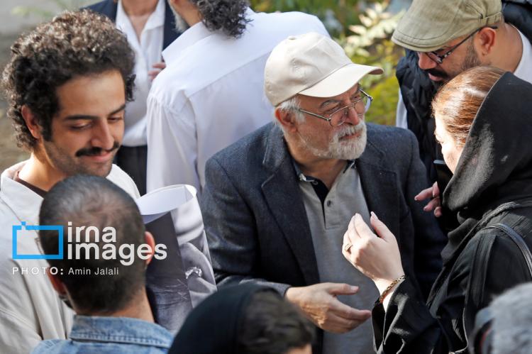 تصاویر ناصر تقوایی تصاویر ناصر تقوایی,عکس های تشییع پیکر ناصر تقوایی,تصاویری از تشییع جنازه ناصر تقوایی