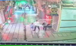 فیلم | سرقت برق‌آسا از طلافروشی در میاندوآب