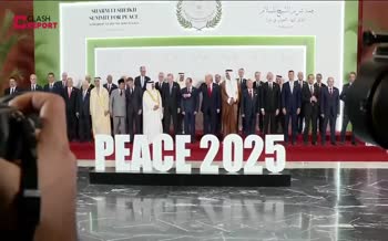 فیلم | ترامپ حین عکس یادگاری سران شرکت‌کننده در اجلاس شرم‌الشیخ: همه لبخند بزنید، ما همین حالا یک توافق بزرگ انجام دادیم