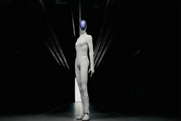 ربات انسان نما ربات انسان نما,ربات IRON