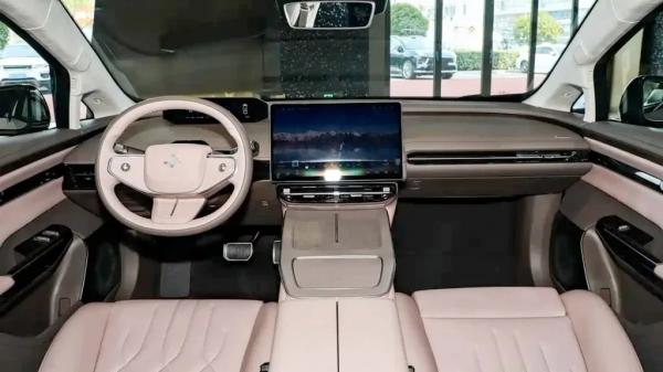 کوپه برقی هایپ‌تک GT لایت,جدیدترین خودروی برقی