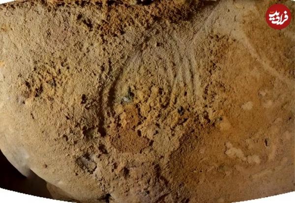 دست دست,نقش بستن دست ها روی عاری در اروپا