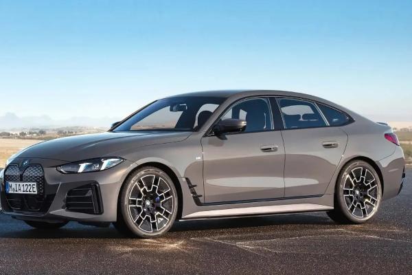 بی ام و بی ام و,خودرو BMW i4 2026
