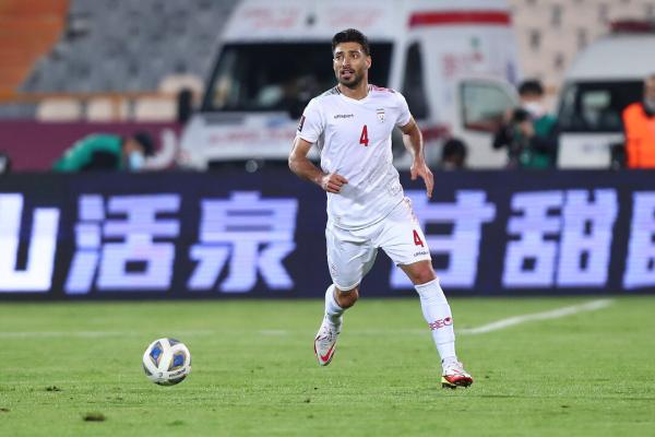 شجاع خلیل زاده,پست توهین آمیز شجاع خلیل زاده