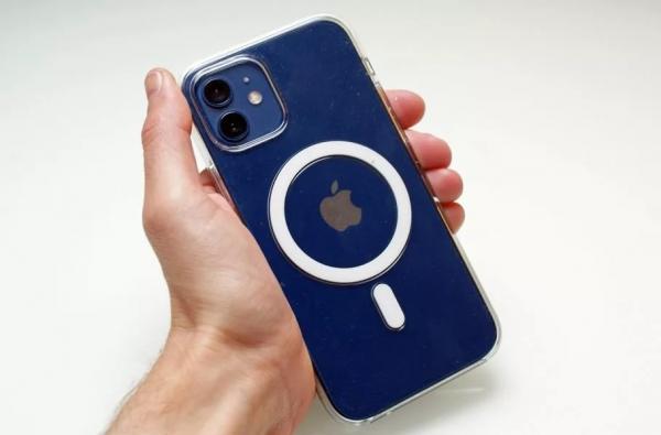 گوشی آیفون گوشی آیفون,قابی با توانایی تشخیص لمس برای آیفون