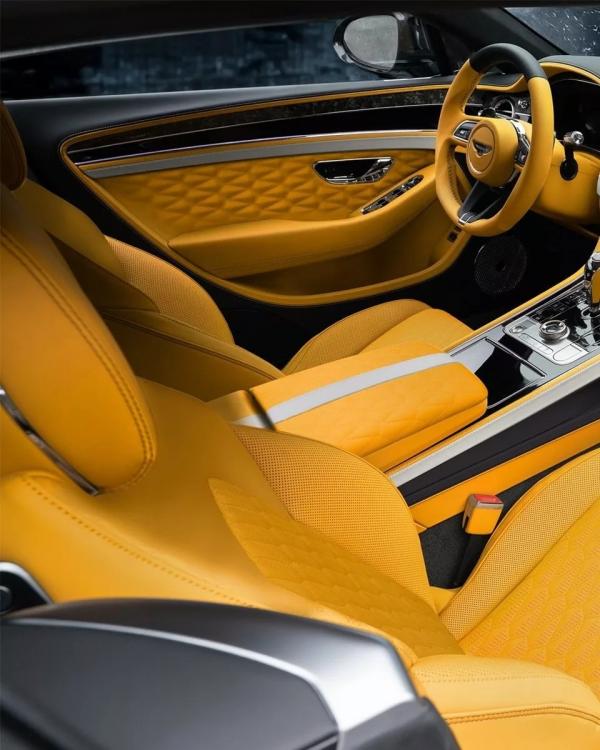 بنتلی,بنتلی کانتیننتال GT منصوری