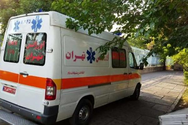 آمبولانس آمبولانس,سرقت از آمبولانس در حین نجات یک بیمار قلبی در پایتخت