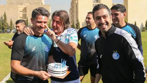 وریا غفوری,جشن تولد غفوری در تمرین استقلال