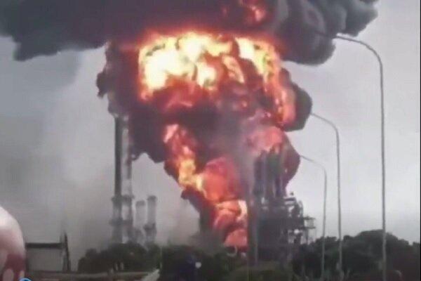 انفجار و حریق در تاسیسات نفتی ونزوئلا انفجار و حریق در تاسیسات نفتی ونزوئلا,حمله به ونزوئلا