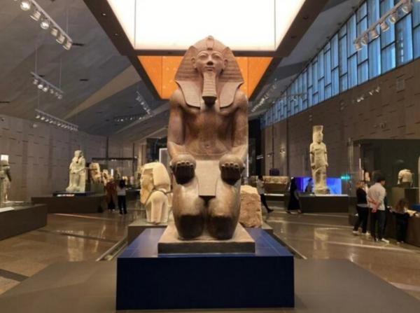 فرعون فرعون,گنجینه دیده نشده فرعون