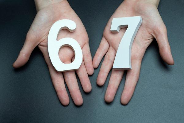 عدد ۷ ۶ عدد ۷ ۶,واژه برگزیده سال ۲۰۲۵