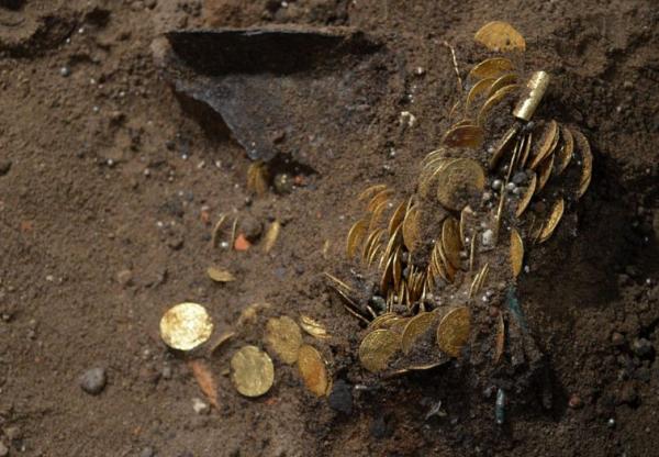 سکه طلا سکه طلا,گنج 400 سالۀ سکّههای طلا