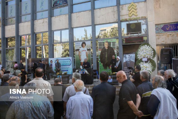 تصاویر مراسم تشییع پیکر اکبر کارگرجم تصاویر مراسم تشییع پیکر اکبر کارگرجم,تصاویر مراسم تشییع جنازه اکبر کارگرجم,عکس های ورزشکاران در مراسم تشییع پیکر اکبر کارگرجم