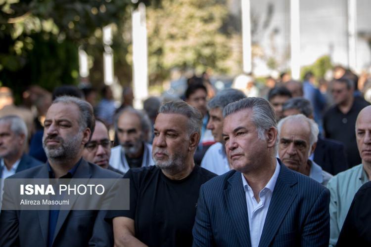 تصاویر مراسم تشییع پیکر اکبر کارگرجم تصاویر مراسم تشییع پیکر اکبر کارگرجم,تصاویر مراسم تشییع جنازه اکبر کارگرجم,عکس های ورزشکاران در مراسم تشییع پیکر اکبر کارگرجم