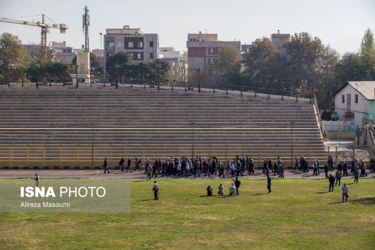 تصاویر مراسم تشییع پیکر اکبر کارگرجم تصاویر مراسم تشییع پیکر اکبر کارگرجم,تصاویر مراسم تشییع جنازه اکبر کارگرجم,عکس های ورزشکاران در مراسم تشییع پیکر اکبر کارگرجم