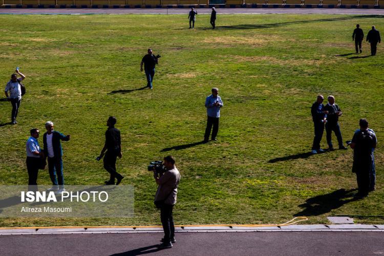 تصاویر مراسم تشییع پیکر اکبر کارگرجم تصاویر مراسم تشییع پیکر اکبر کارگرجم,تصاویر مراسم تشییع جنازه اکبر کارگرجم,عکس های ورزشکاران در مراسم تشییع پیکر اکبر کارگرجم