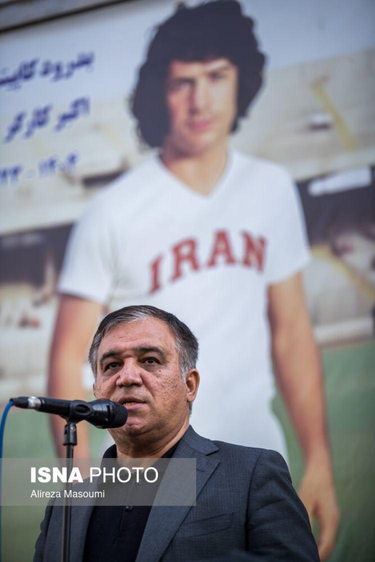 تصاویر مراسم تشییع پیکر اکبر کارگرجم تصاویر مراسم تشییع پیکر اکبر کارگرجم,تصاویر مراسم تشییع جنازه اکبر کارگرجم,عکس های ورزشکاران در مراسم تشییع پیکر اکبر کارگرجم