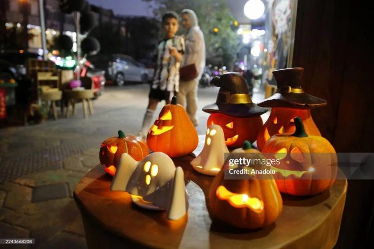 تصاویر جشن هالووین 2025 در تهران تصاویر جشن هالووین 2025 در تهران,عکس های جشن هالووین در ایران,تصاویر جشن هالووین در تهران