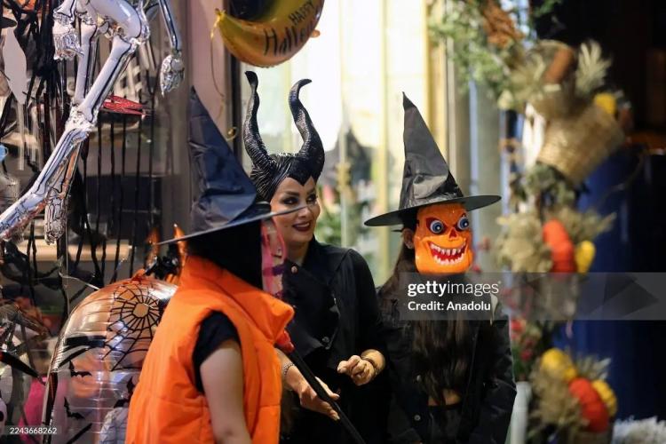 تصاویر جشن هالووین 2025 در تهران تصاویر جشن هالووین 2025 در تهران,عکس های جشن هالووین در ایران,تصاویر جشن هالووین در تهران