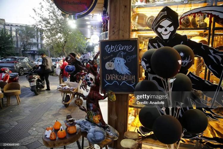 تصاویر جشن هالووین 2025 در تهران تصاویر جشن هالووین 2025 در تهران,عکس های جشن هالووین در ایران,تصاویر جشن هالووین در تهران